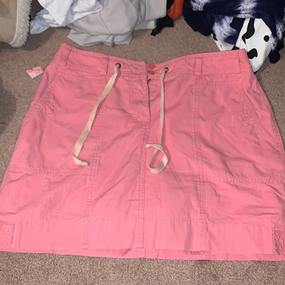 pink cargo skirt